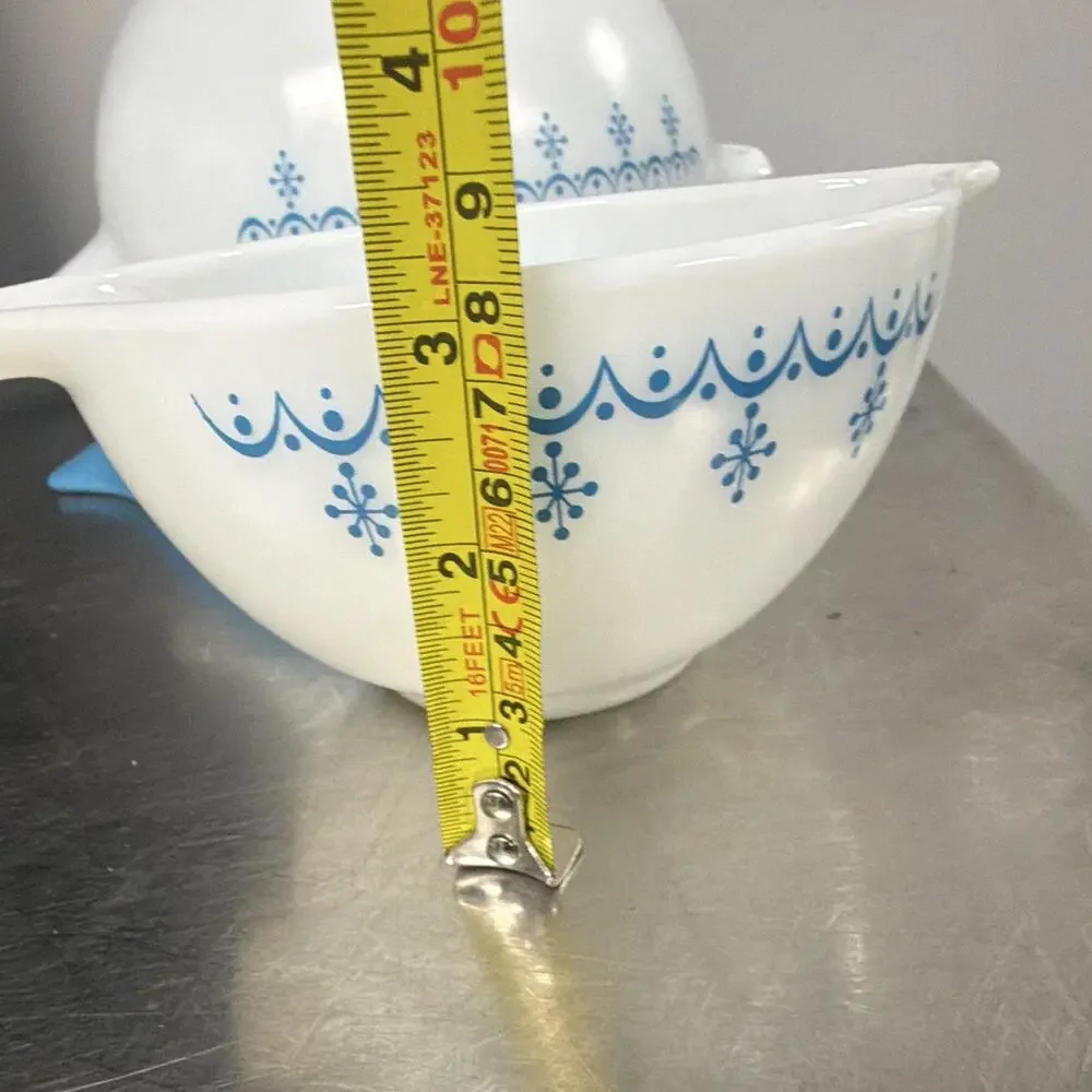 3 Vintage PYREX Cinderella Blue Garland SNOWFLAKE 441 443 444 Mixing Bowls Set